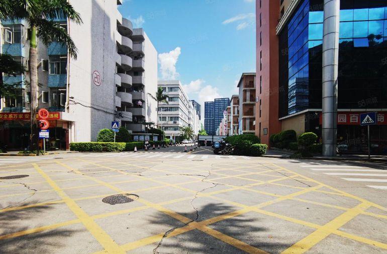 可分租小面积坂田五和原房东红本厂房出租一楼仓库出租转租独栋