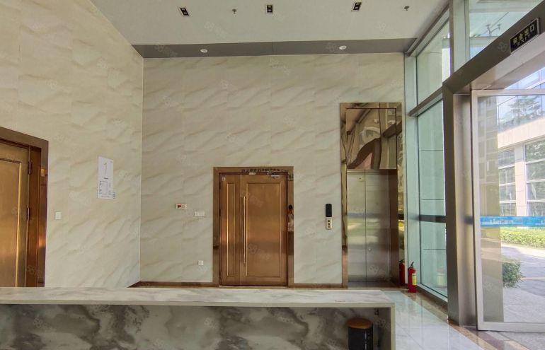 坂田雅宝地铁站2000研发办公厂房出租 200起租