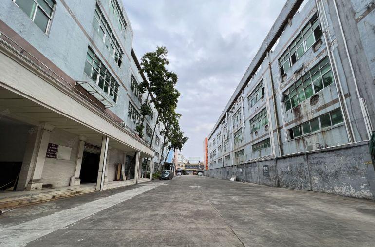 18元租龙岗同乐独院1500平厂房仓库出租园区形象好拖头随进