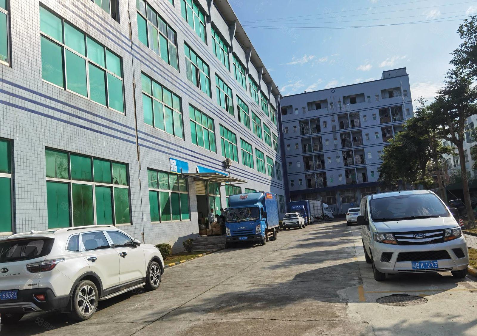 龙岗宝龙花园式一楼3000平方招租高度6米 租金28块可分租