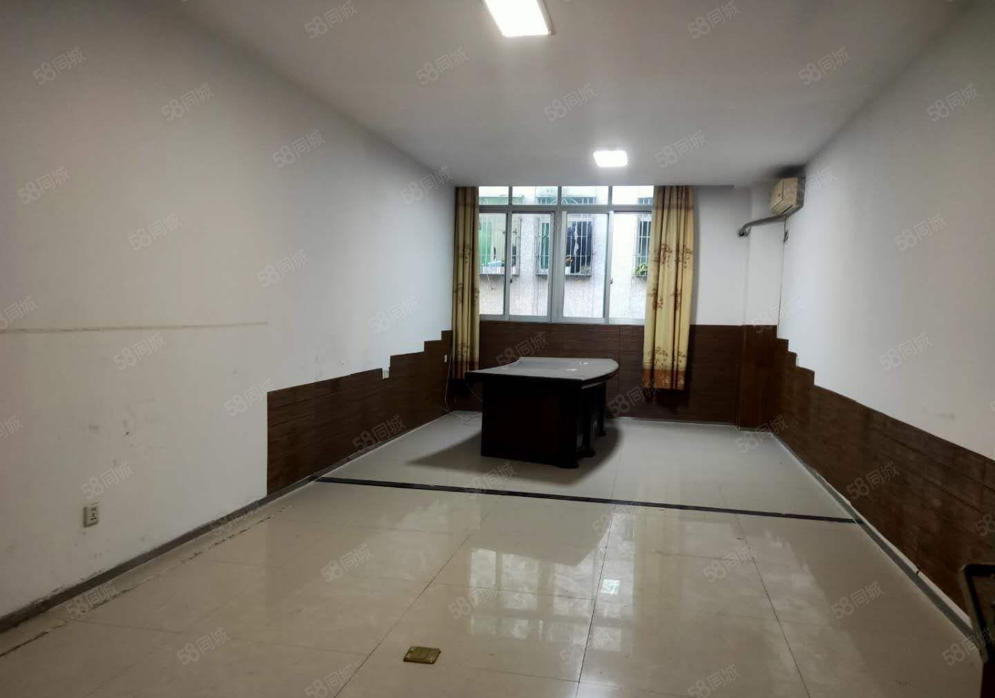 楼上300平米带装修厂房出租龙岗南联原房东厂房出租仓库出租