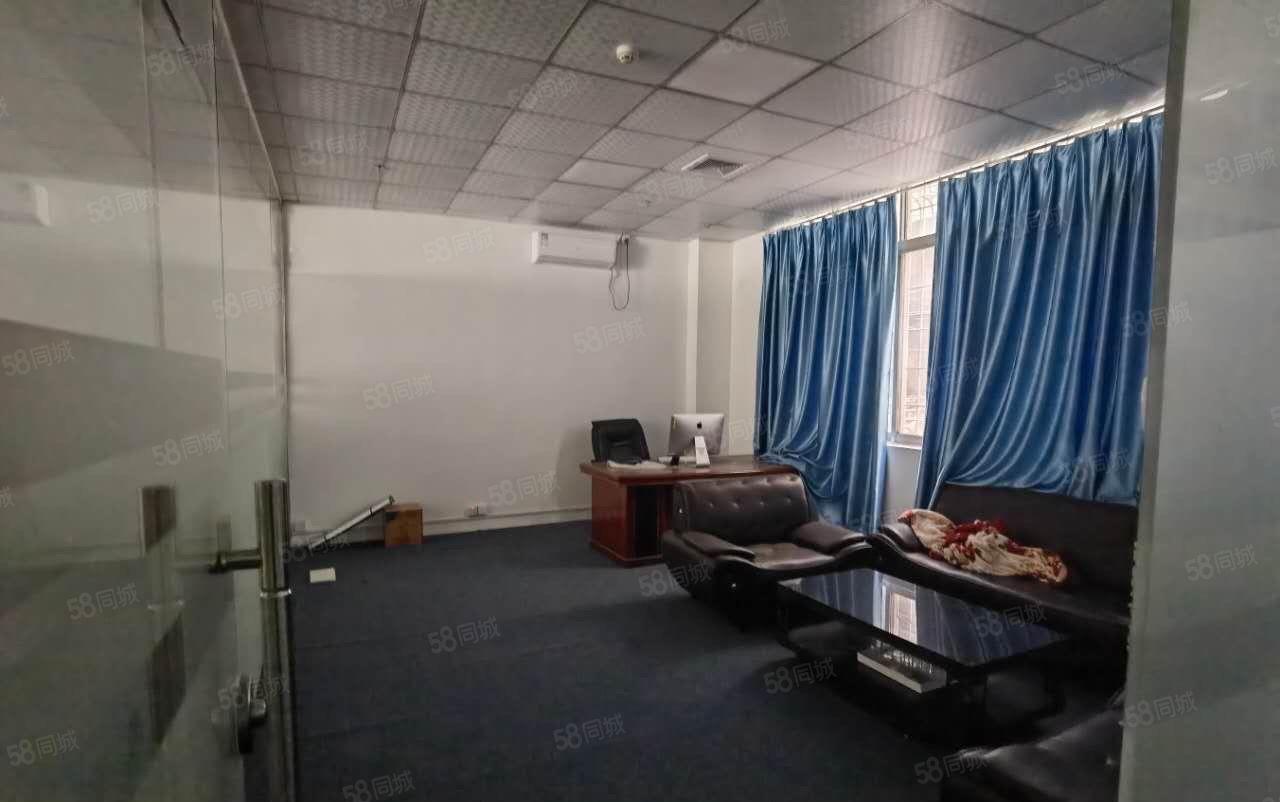 坂田五和地铁口独门独院一楼1600平，面积大小分租！