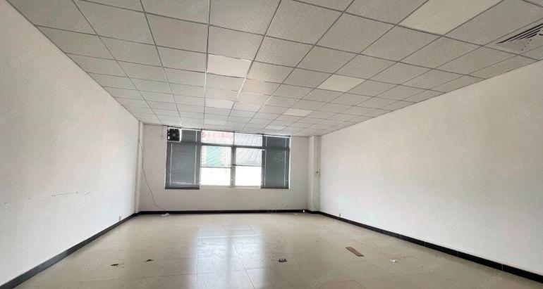 五百平起租龙岗宝龙原房东带红本厂房独门独院1773平仓库出租