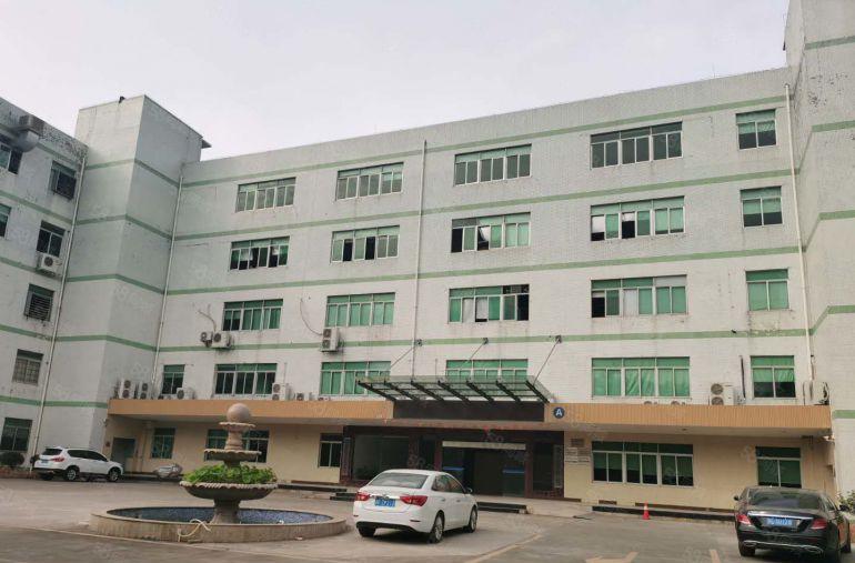 平湖辅城坳工业园区新出厂房一楼仓库出租转租大小可分租易招工