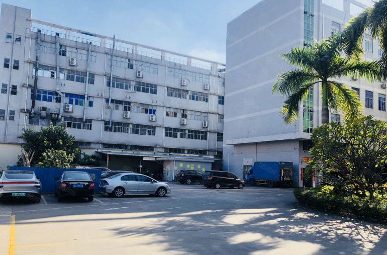 交通便利周边齐全，4800平大厂独院面向各行业招租，厂房带大