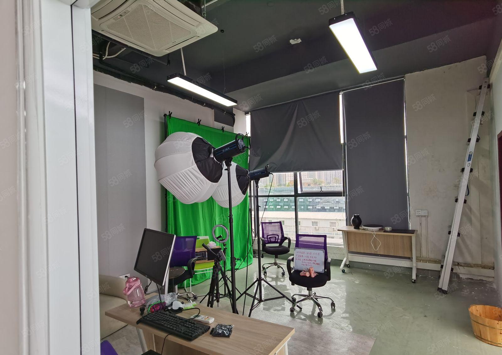 塘坑地铁站新出712平厂房，精装修，采光好