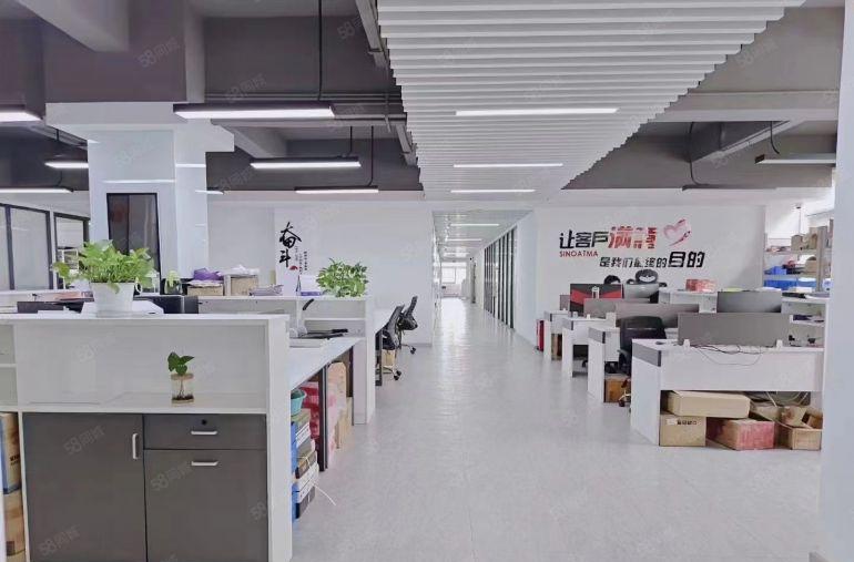 龙岗宝龙地铁站原房东直租独门独院厂房8000平可分租一楼6米