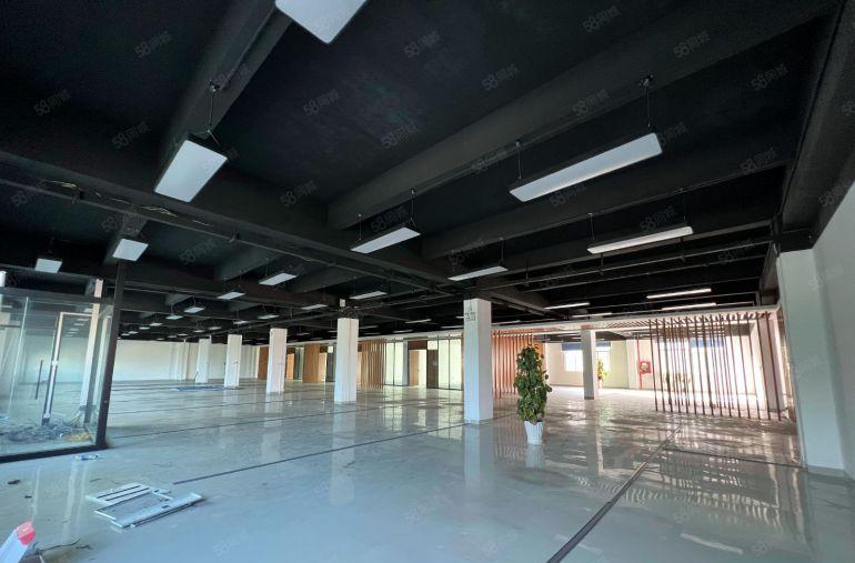 300平起分原房东直租横岗新出3000平独门独院精装厂房出租