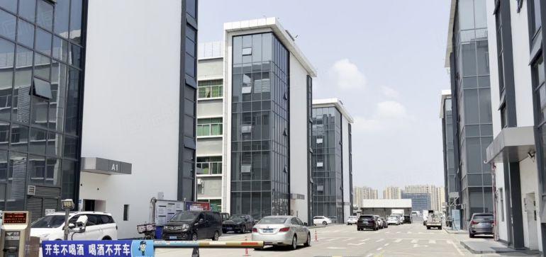 坪地高桥工业园区原房东红本2楼800平带装修水电齐大小可分租