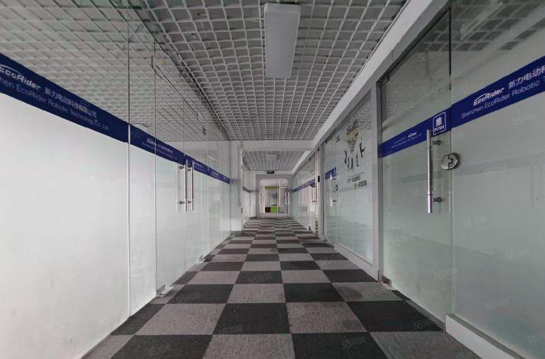 精装修 坂田地铁口2000平办公仓库出租一手房东直租8成实用