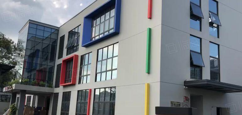 100平起分 平湖华南城独栋5000平带装修厂房仓库低价出租