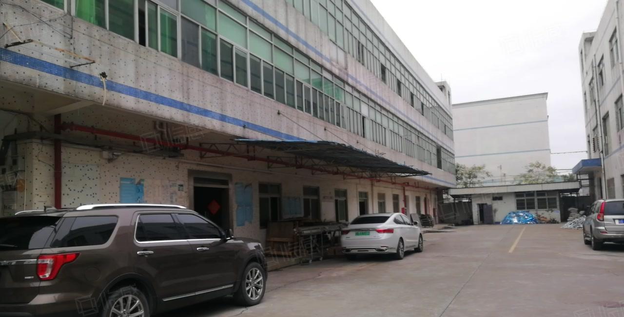 坪地坪东工业区新出一楼厂房1000平米原房实际面积出租