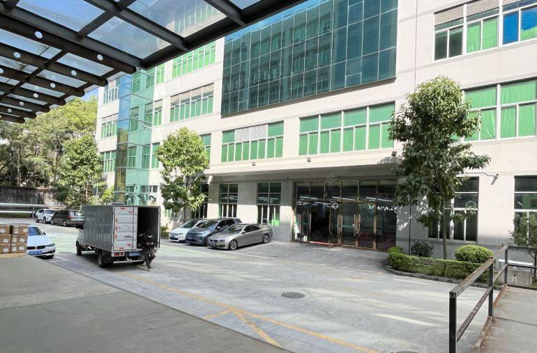 年底免租 龙岗爱联万科100至1000平办公室仓库厂房出租