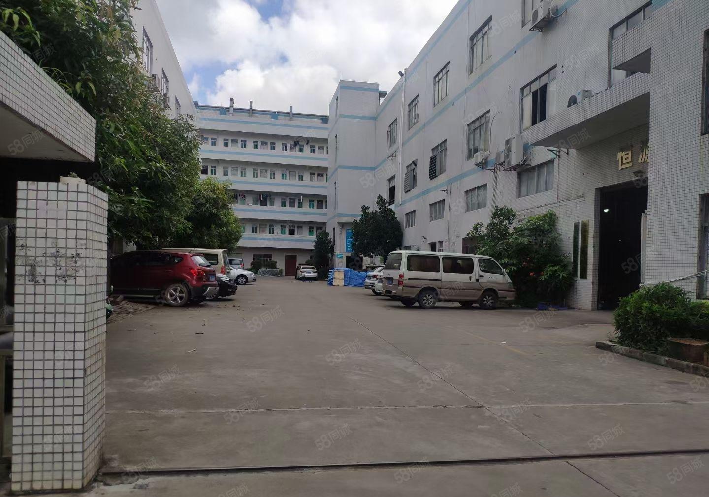 平湖新出二楼1350平方厂房仓库出租可办环评形象好合同期长