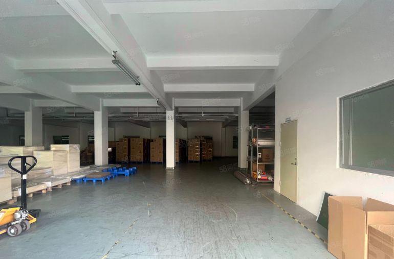 横岗安良原房东独院厂房出租5000平方，精装修