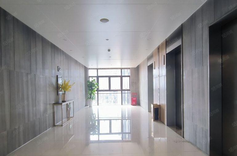 龙岗爱联现成装修85平，168平，318平办公室仓库出租,