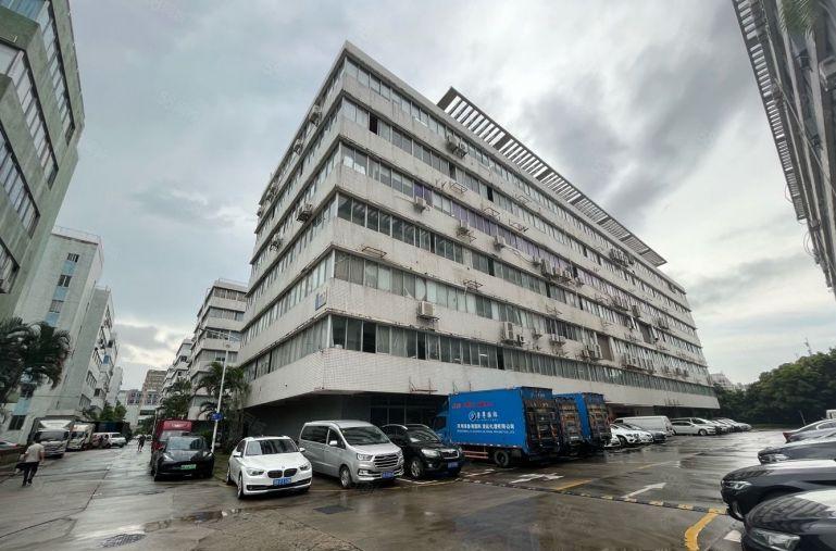 坂田实际面积厂房出租3楼2000平，原房东带红本500平起分