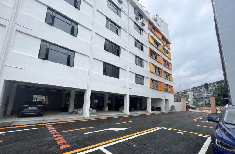 坂田全新厂房招租合同可以签到9年车位充足宿舍按需还有店铺招租