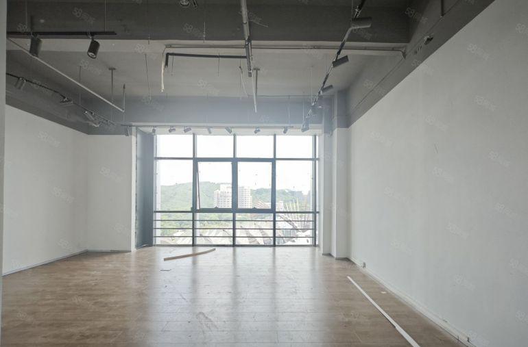 坂田地铁口电商园1000平精装修厂房出租一楼仓库大小可分租