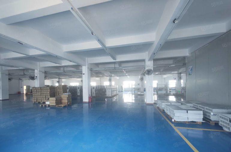 龙岗同乐地铁口工业区新出一楼二楼1950平厂房出租可分租