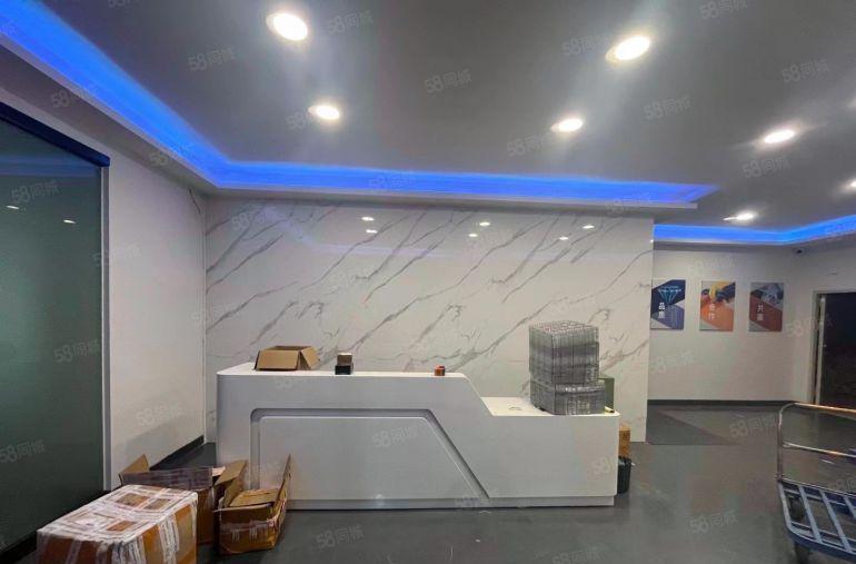 横岗六约塘坑地铁站电商仓库出租1500平方，精装修，领包办公