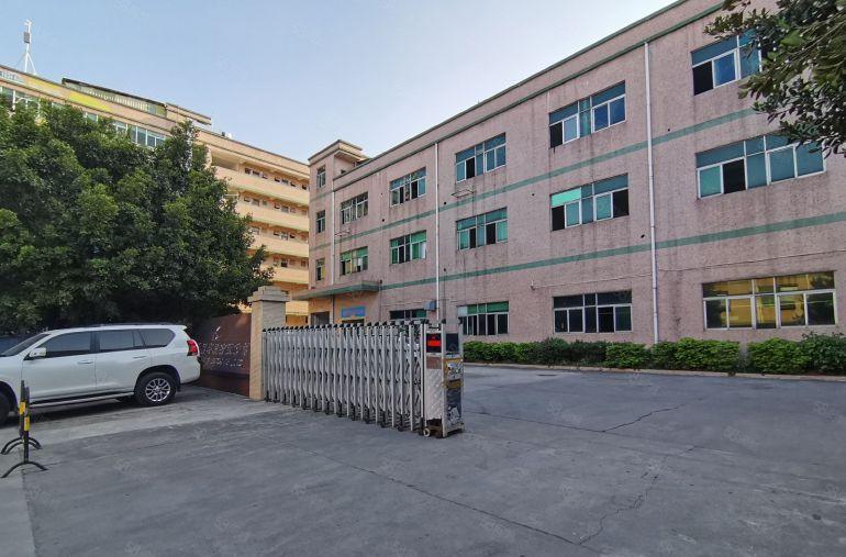 横岗新出原房东独院6000平厂房仓库出租分租能办环评交通方便