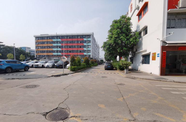 横岗工业园1200平低价一楼厂房出租仓库出租可分租可申请补贴