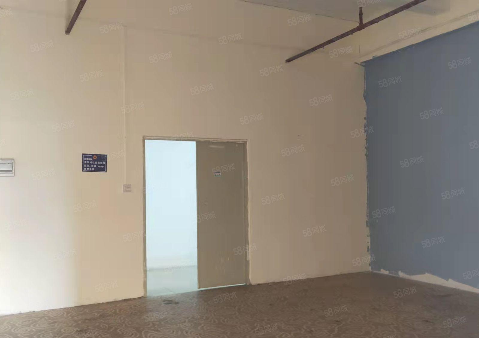 塘坑地铁站新出200平厂房，价格实惠