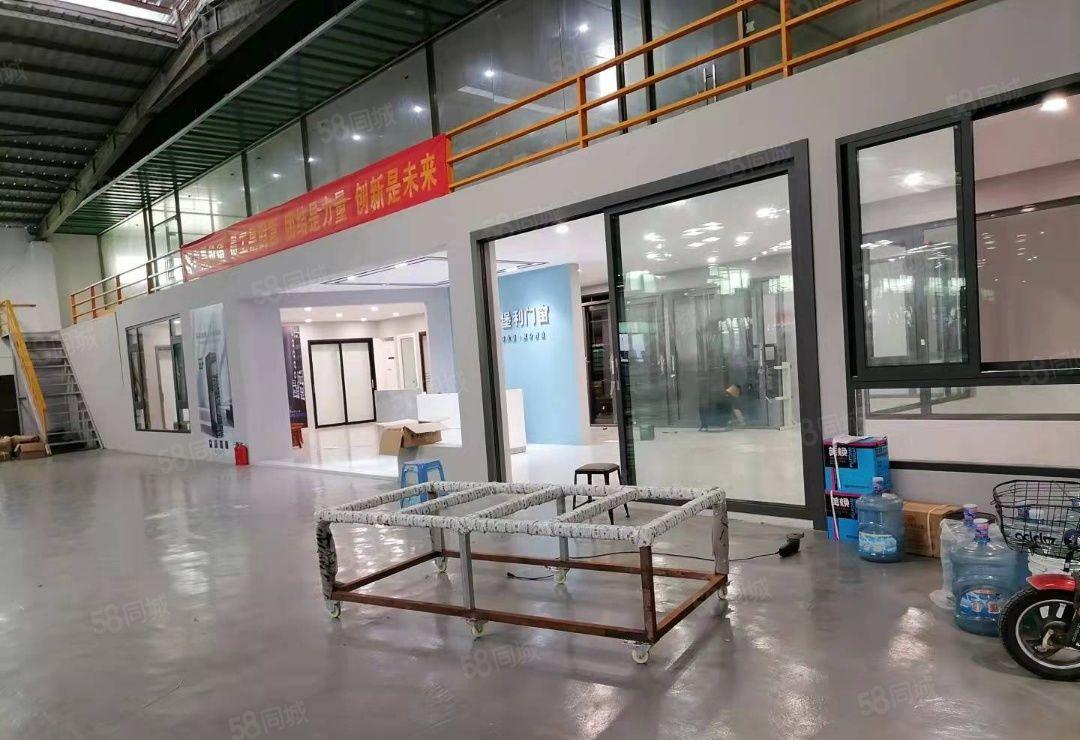 龙岗中心城滴水7米钢构厂房仓库2600平方，可分租