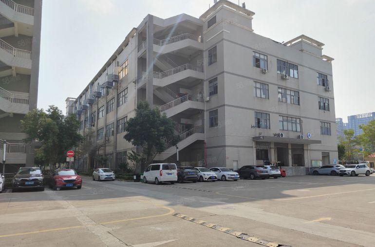 龙岗宝龙工业区原房东2000平无公摊厂房仓库低价出租红本园区