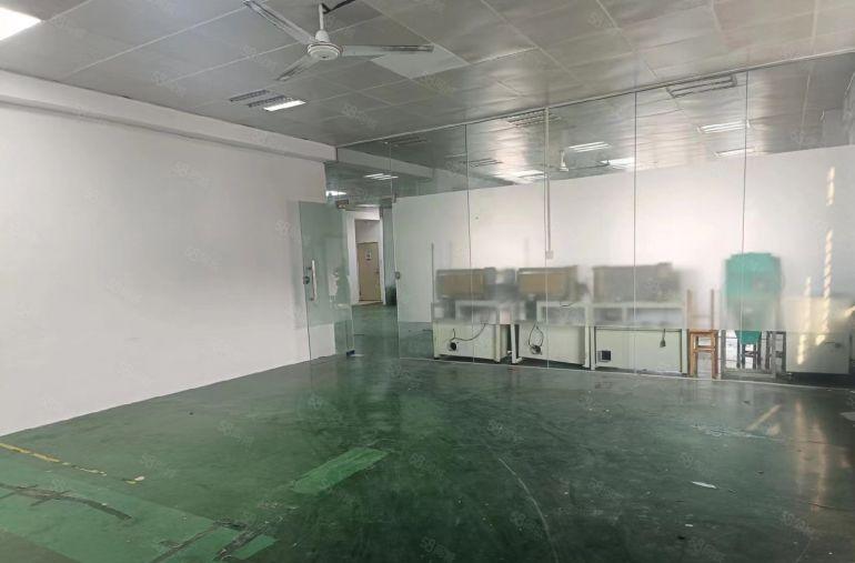 塘坑地铁站附近新出楼上1000平厂房，带装修