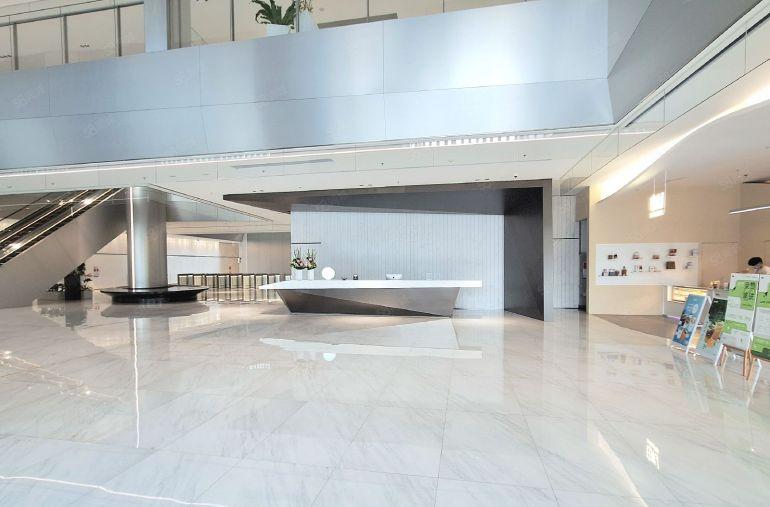 深圳龙岗和健云谷B栋15楼380平位于龙岗新生地铁站旁原房东