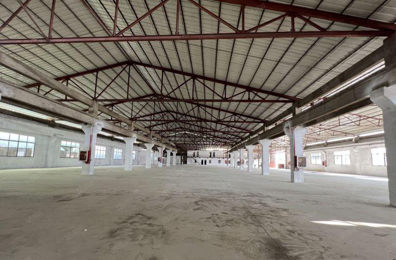 平湖原房东单一层滴水8米钢构4500平分租现成行车空地大