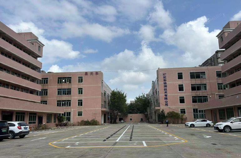 龙岗中心城地铁站独院带货台分300平到15000平租16元起