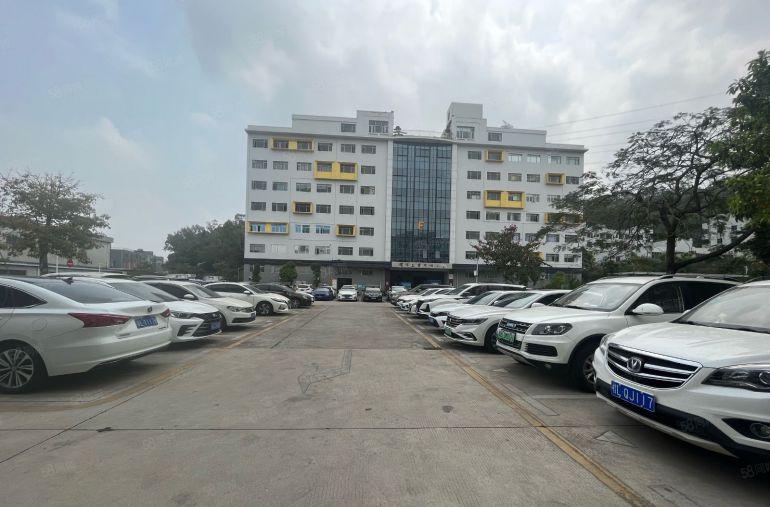 横岗地铁站原房东一楼红本厂房出租1300平，可生产，办公