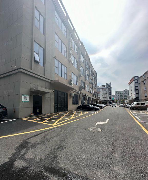 天安云谷附近一楼厂房仓库200平起至1400平米出租