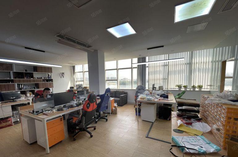 龙岗中心城465平地铁精装修无尘车间低价厂房仓库空地一楼出租