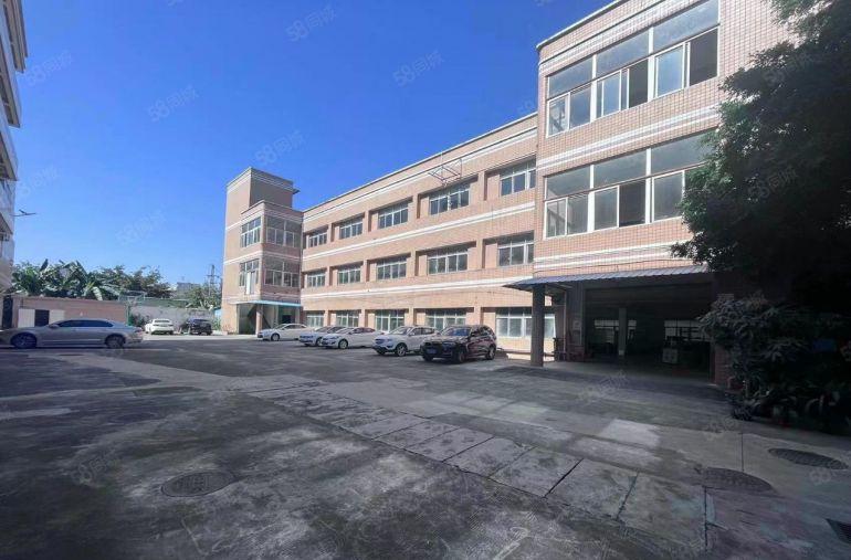 平湖辅城坳新出二楼1200平方厂房仓库实际面积出租分租形象好