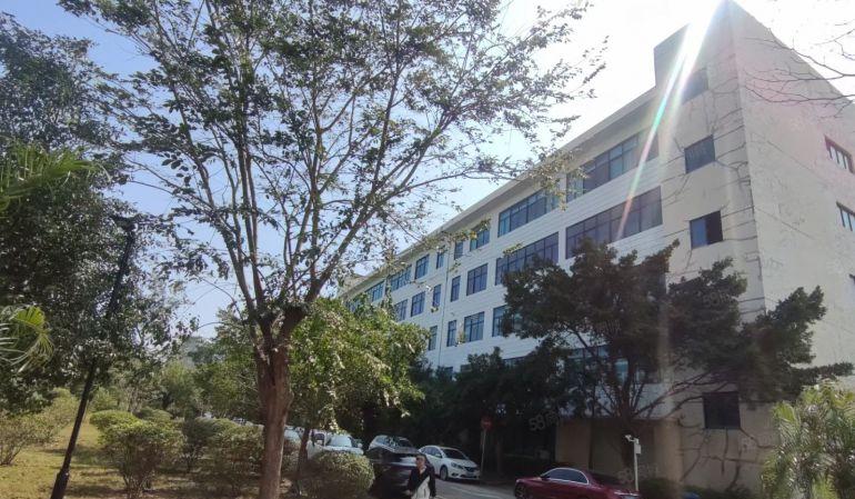 龙岗区宝龙地铁站原房东工业区园区楼上厂房1830平米厂房出租