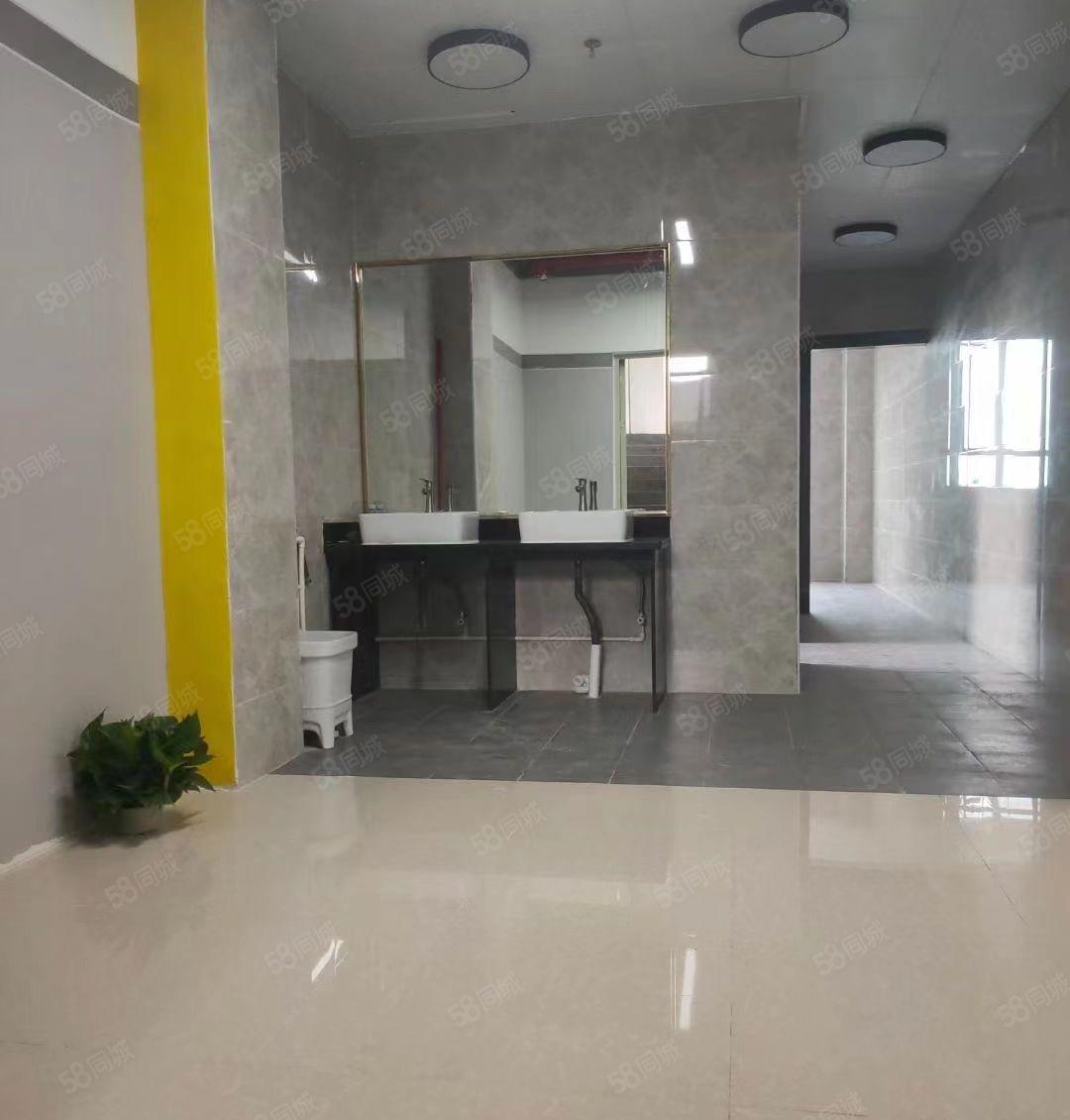 横岗塘坑地铁口楼上100平电商场地出租