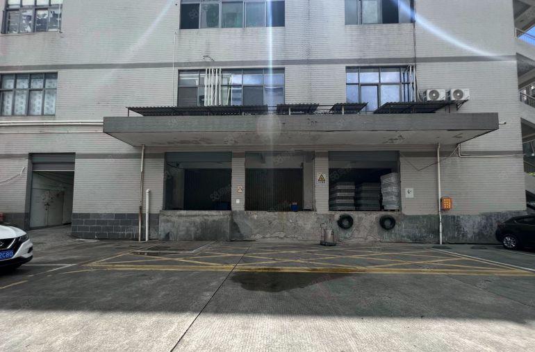 20元含税租龙岗宝龙原房东厂房2500平方电商仓库出租卸货台