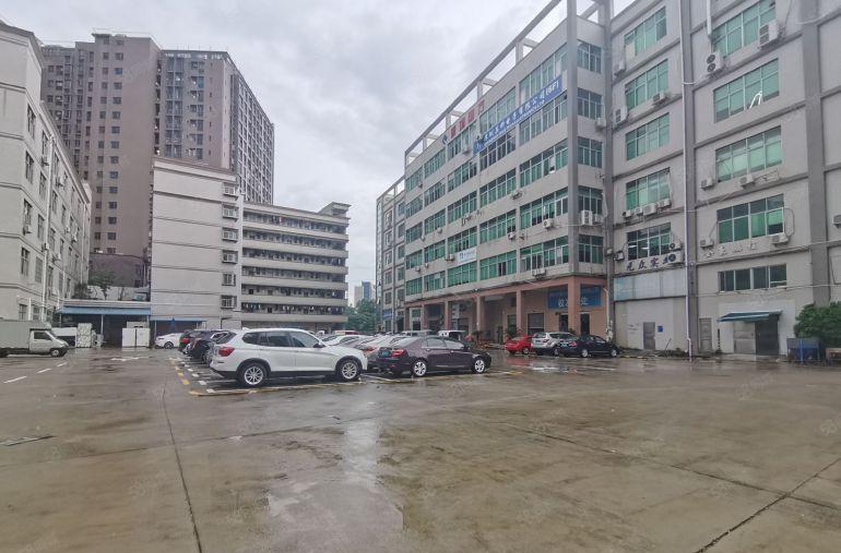 平湖禾花地铁口小面积200平500平800平厂房仓库出租分租