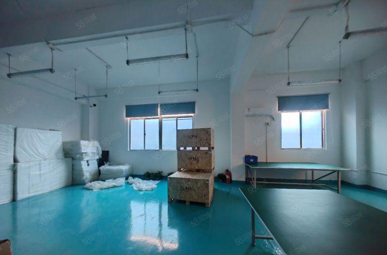 龙岗区坪地坪西原房东工业区楼上精装修厂房1050平米厂房出租