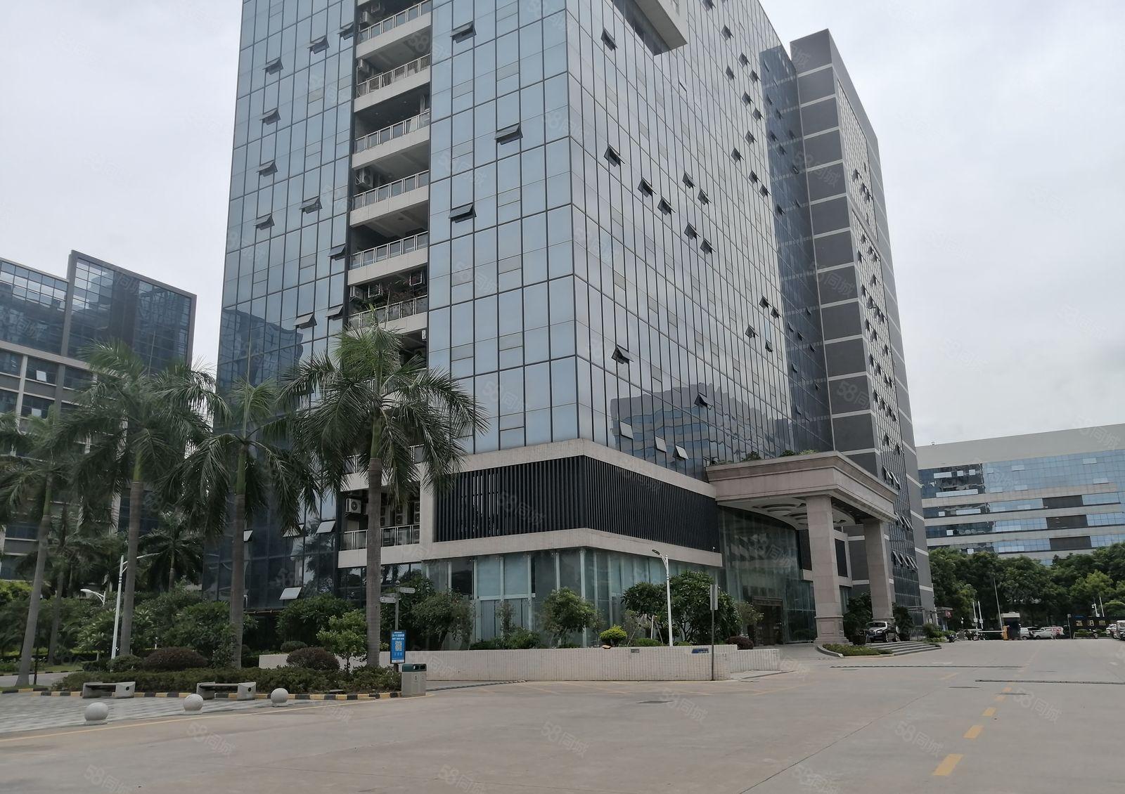 平湖华南城500平起分租，原房东单层3000平独院厂房仓库。