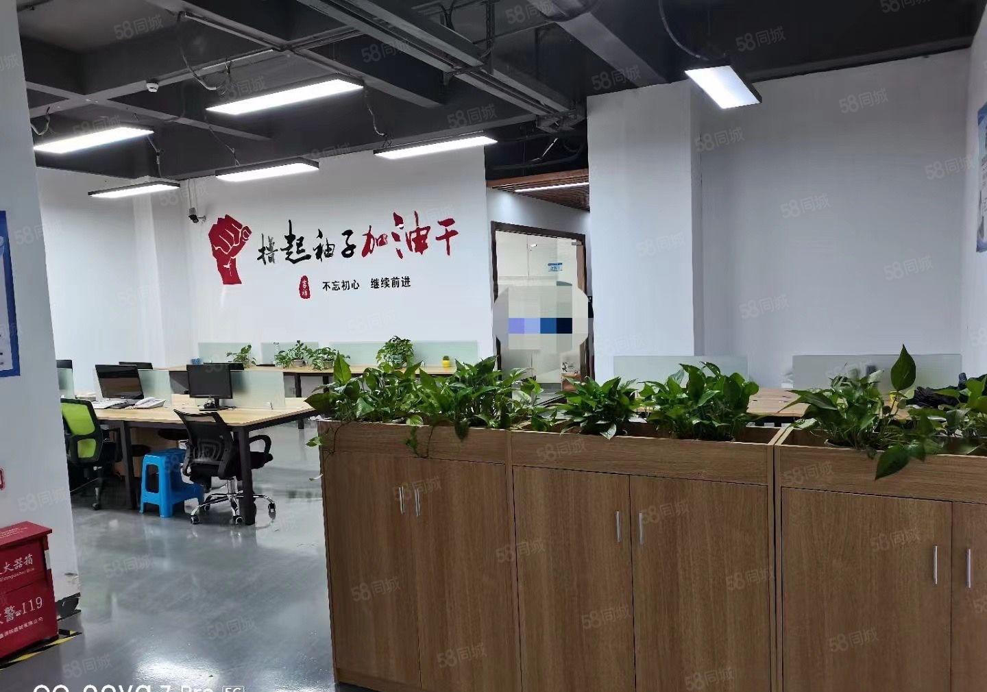 坂田华为地铁站工业园区新出带装修1150平方厂房，大车好进