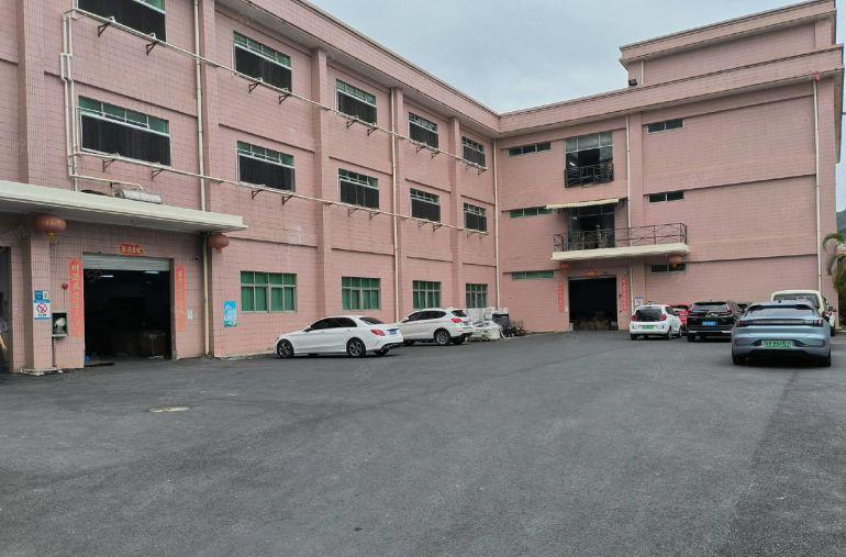 可分租坪地原房东新出独院6300平厂房仓库出租交通方便形象好