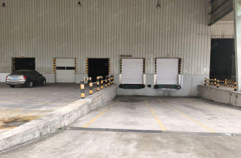 龙岗大运红本独院钢构厂房仓库28000平可分租滴水11米