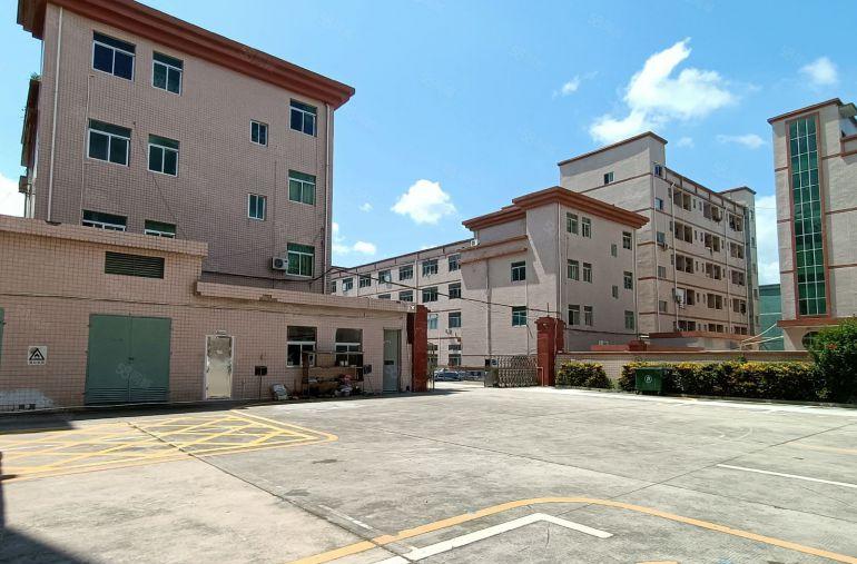 原房东直租宝龙工业园区独门独院8800平现成装修仓库厂房出租