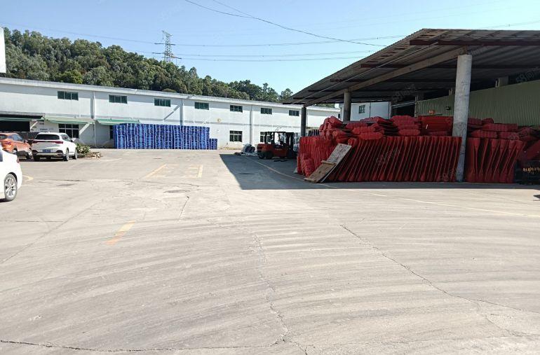 低价厂房出租深圳市坪地街道四方埔300平层高7米离高速路口近