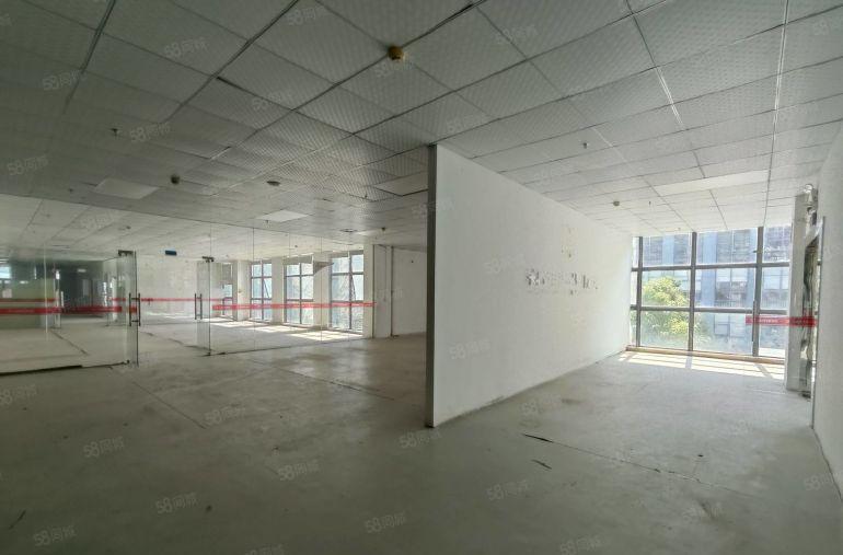 坂田地铁口1200平带精装修办公室加仓库厂房出租！